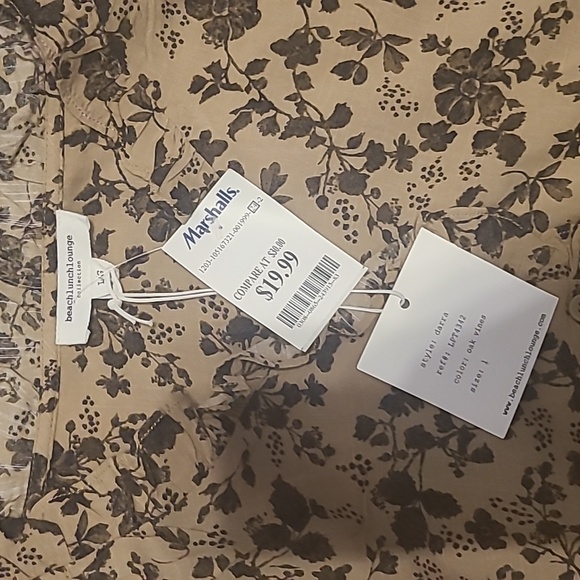 Blouse - Picture 2 of 3